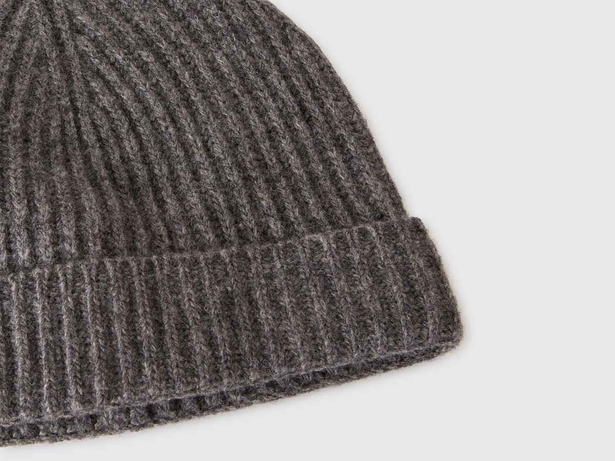 Gorro em pura lã virgem - ucb_image_DS1