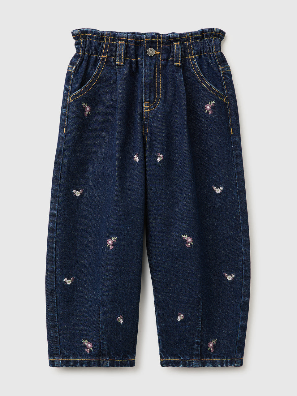 Jeans baloon fit com bordados - ucb_image_FS
