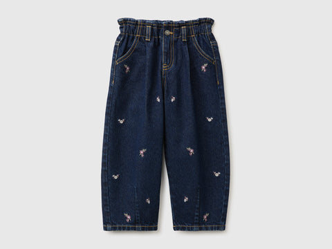 Jeans baloon fit com bordados - ucb_image_FS