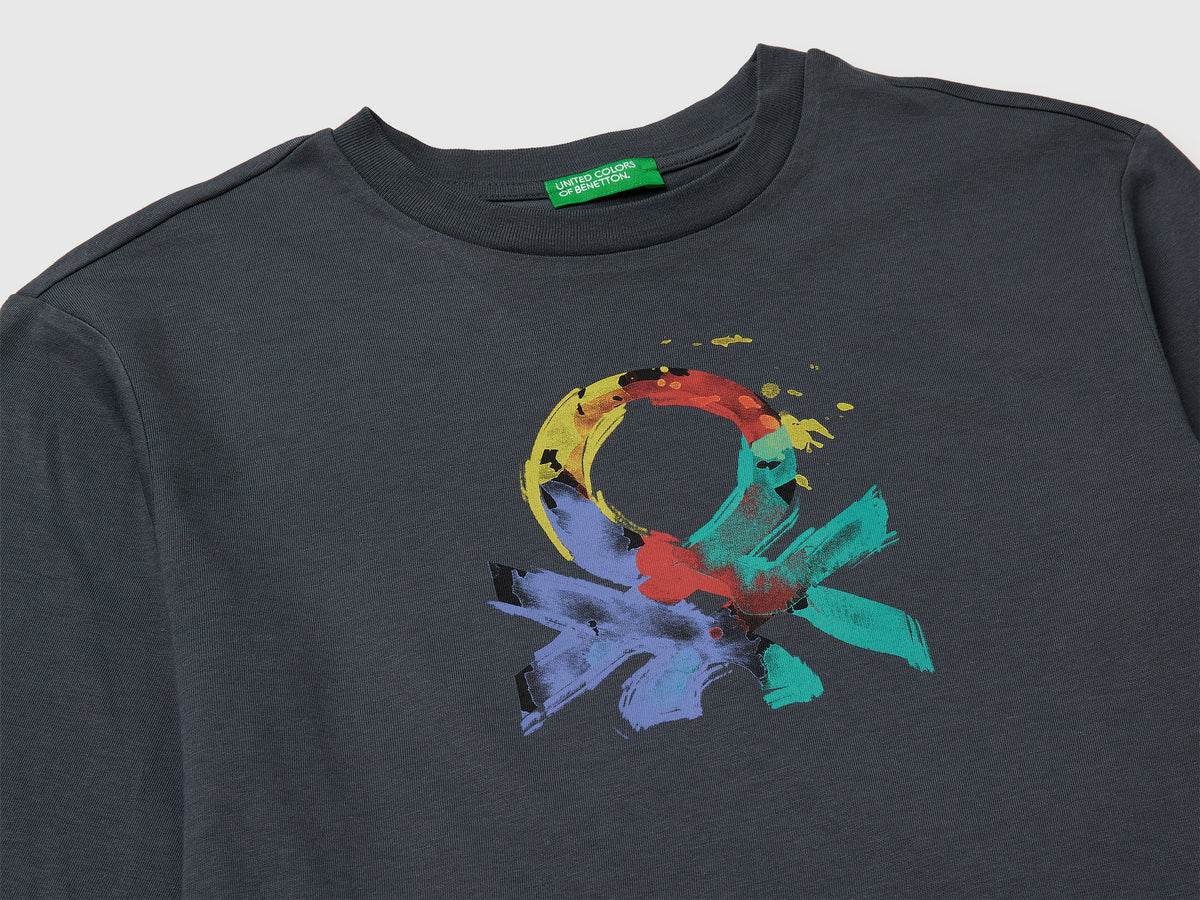 T-shirt com estampa logótipo em algodão orgânico - ucb_image_DS1