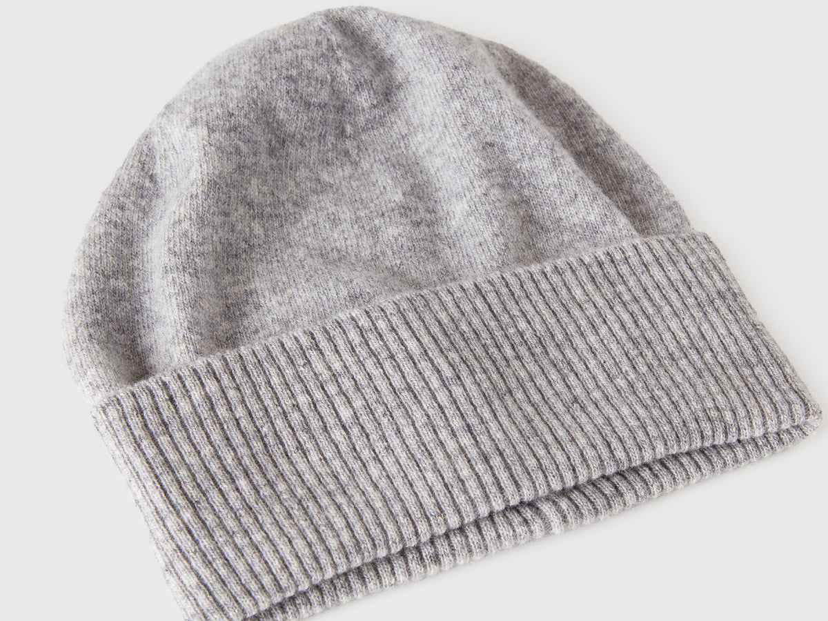 Gorro cinza mélange em pura lã Merino - ucb_image_DS1