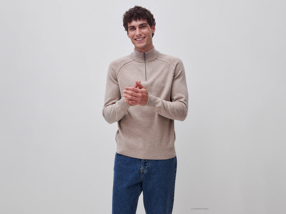 100% Merino wool zipped sweater