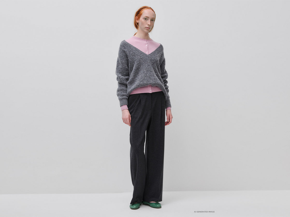 Perforated V-neck sweater in wool and alpaca blend
