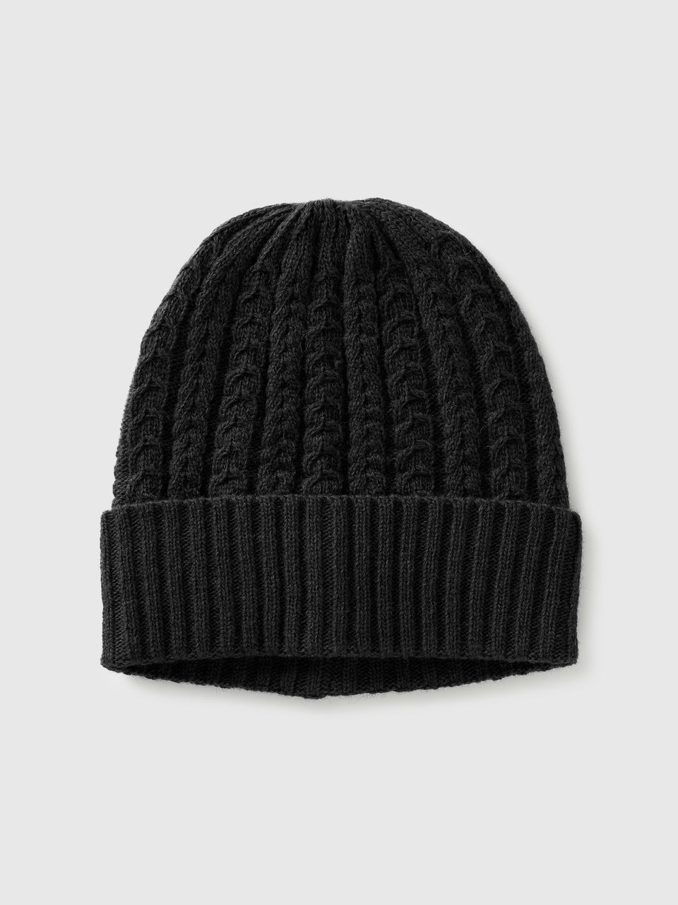 Gorro com trança - ucb_image_FS