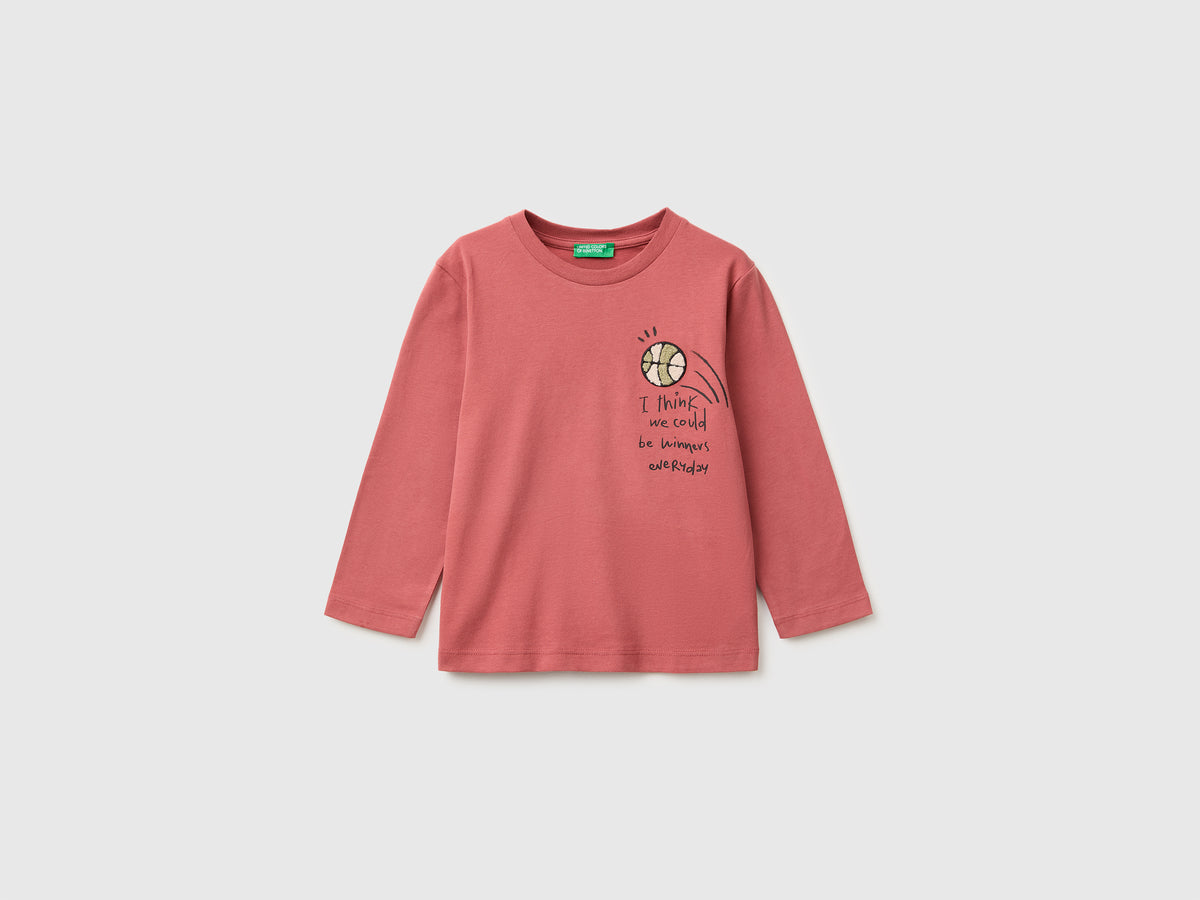 T-shirt em algodão orgânico quente com bordado - ucb_image_FS