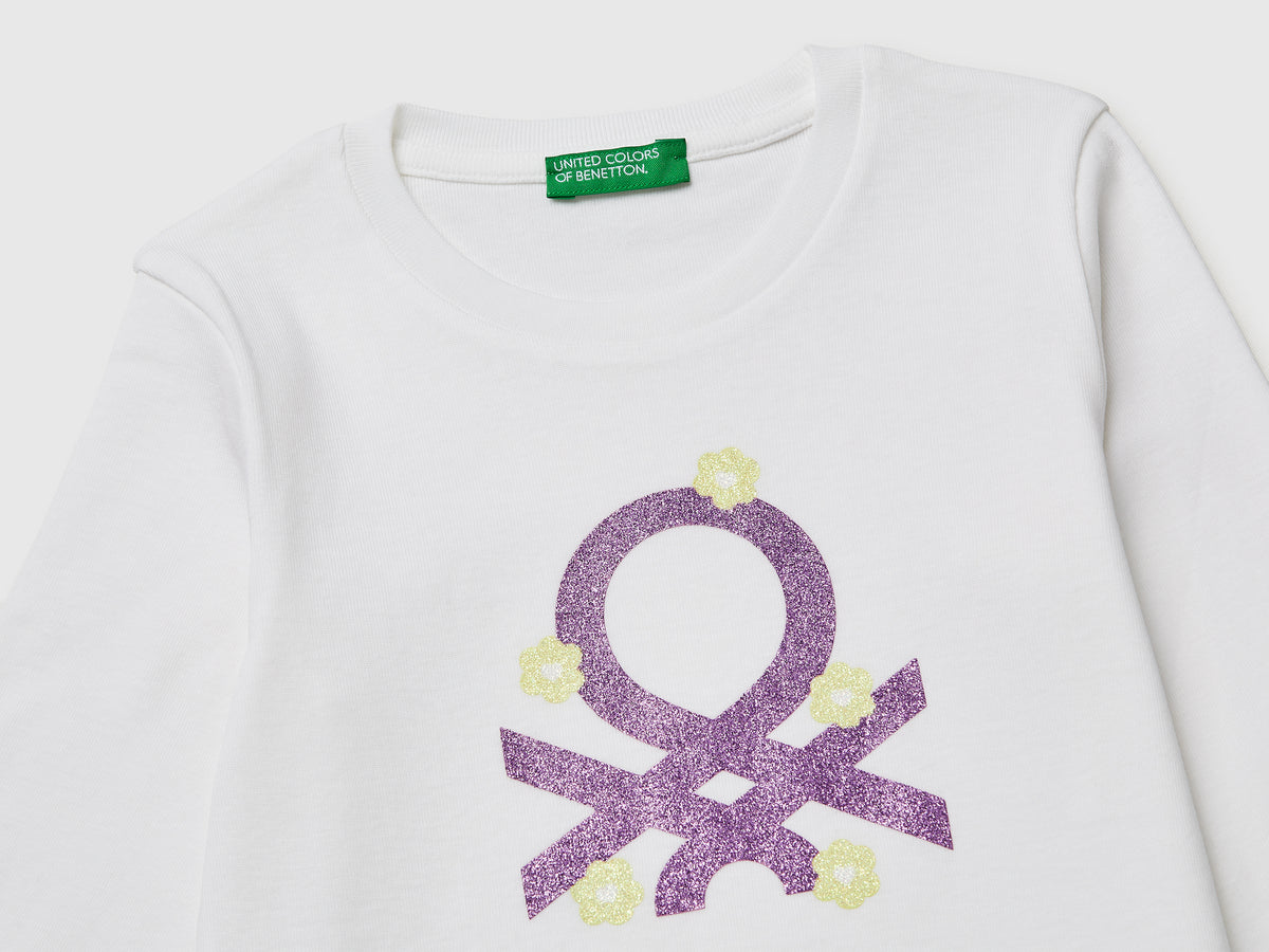 T-shirt com logótipo glitter em algodão orgânico - ucb_image_DS1