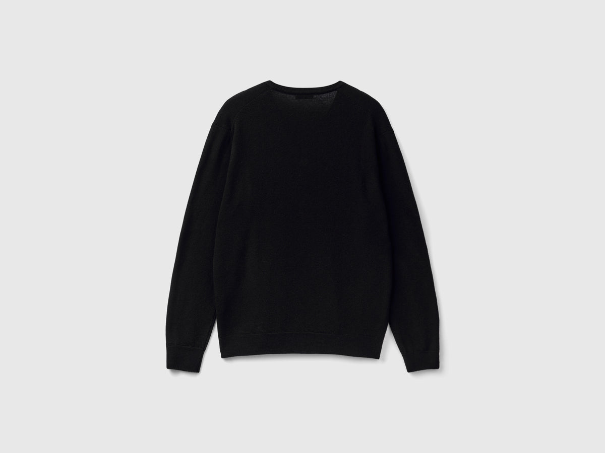 Camisola decote em V preta em pura lã Merino - ucb_image_BS