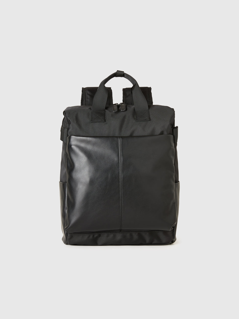 Bolsa mochila com bolsos grandes - ucb_image_FS