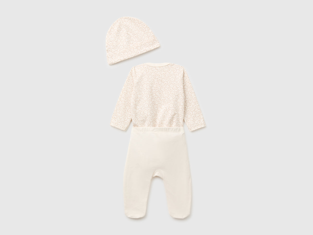 Conjunto de body, calças e gorro - ucb_image_BS