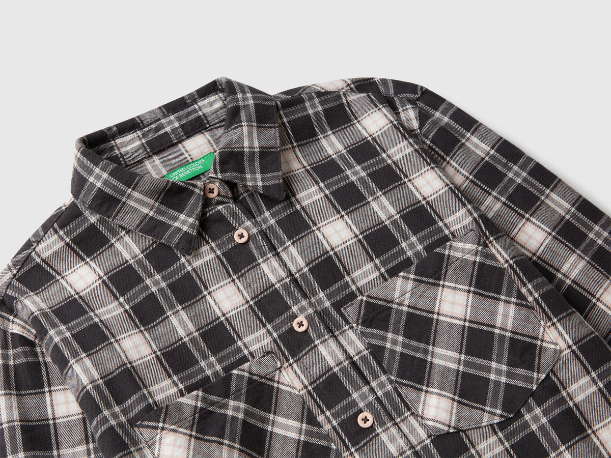Camisa aos quadrados com bolsos - ucb_image_DS1