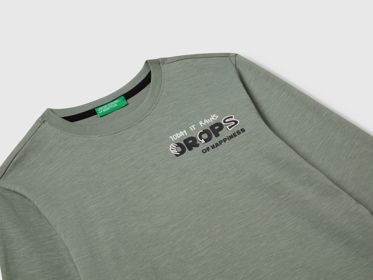T-shirt com estampa de monstros - ucb_image_DS1