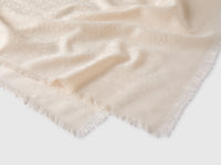 Écharpe jacquard - ucb_image_DS1