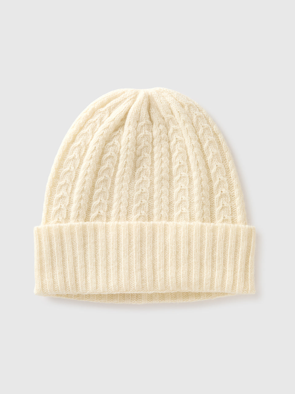 Gorro com trança - ucb_image_FS