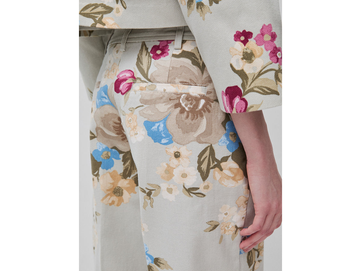 Calças às flores - ucb_image_FY
