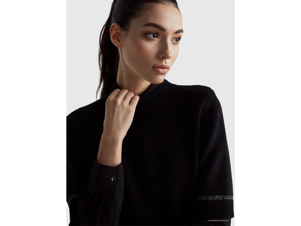 Camisola de gola alta com detalhe lantejoulas - ucb_image_FY