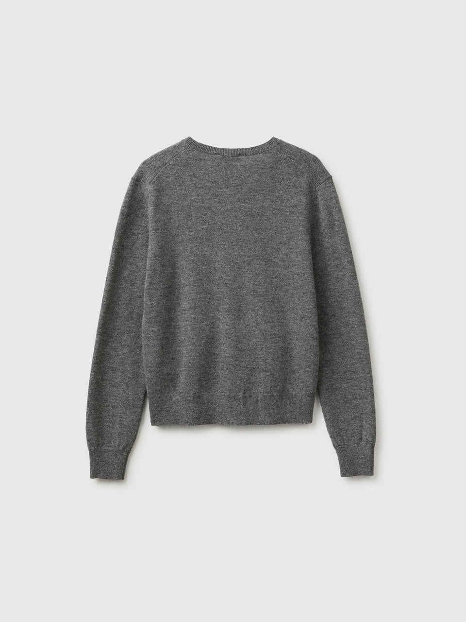 Camisola decote em V cinza em pura lã Merino - ucb_image_BS