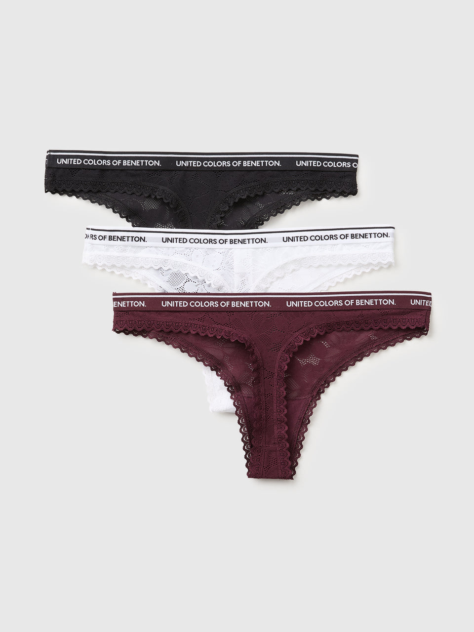 Três tangas em renda - ucb_image_BS