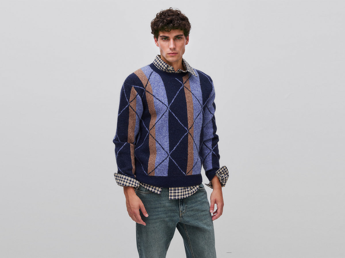 Striped and diamond-shaped sweater in a wool and alpaca blend
