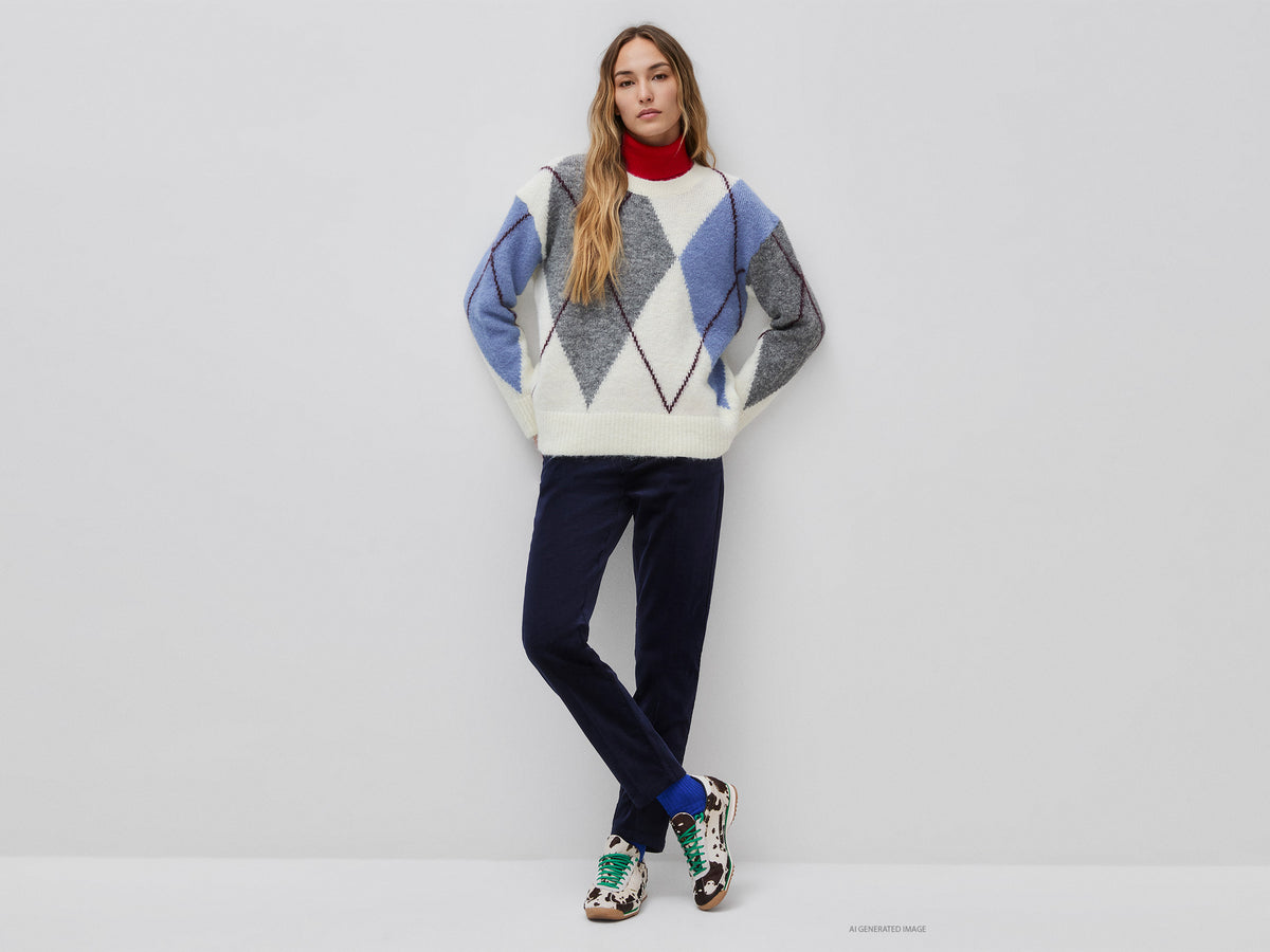 Oversized sweater with diamonds in wool blend