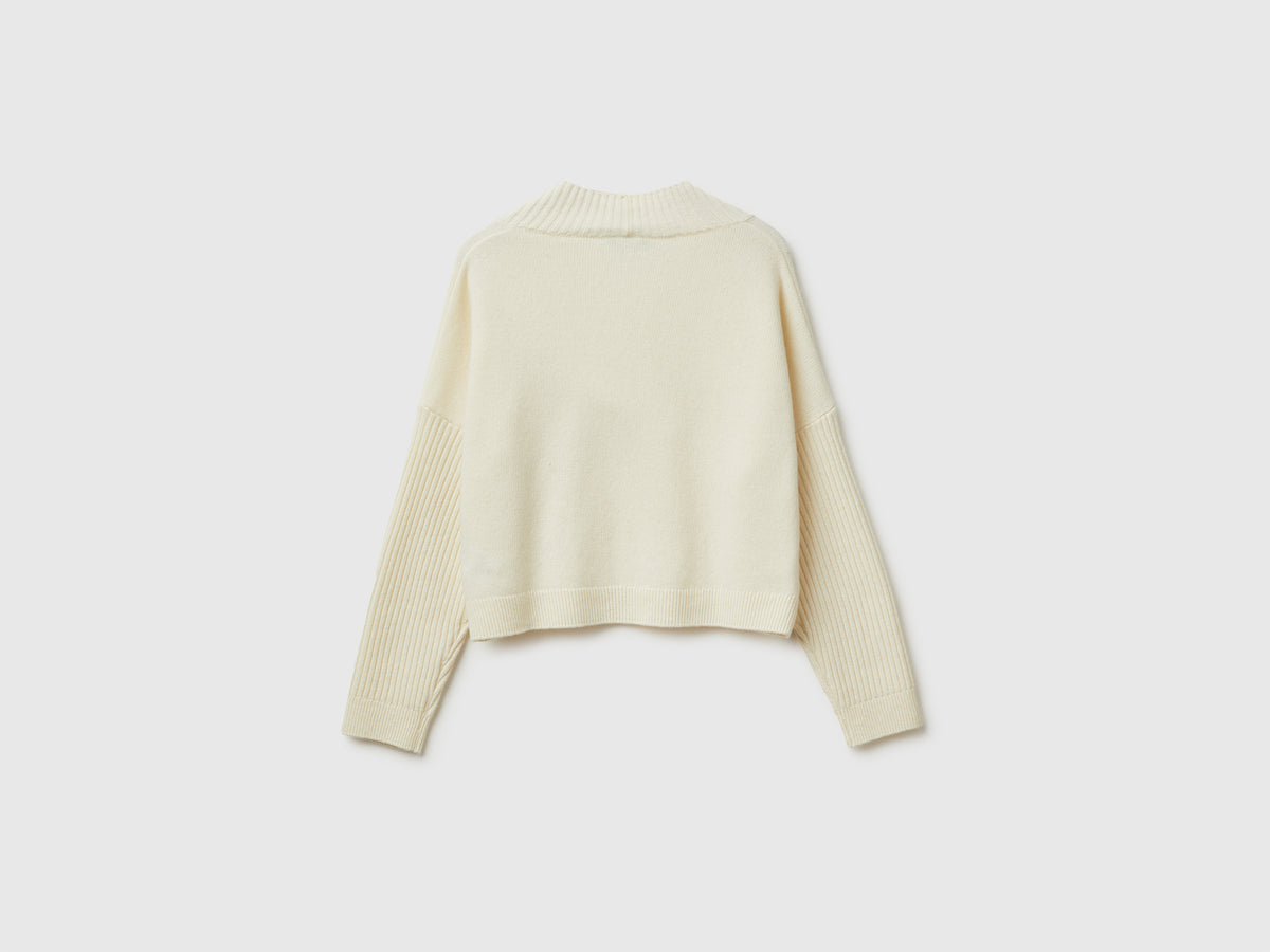 Camisola boxy fit com decote em V - ucb_image_BS