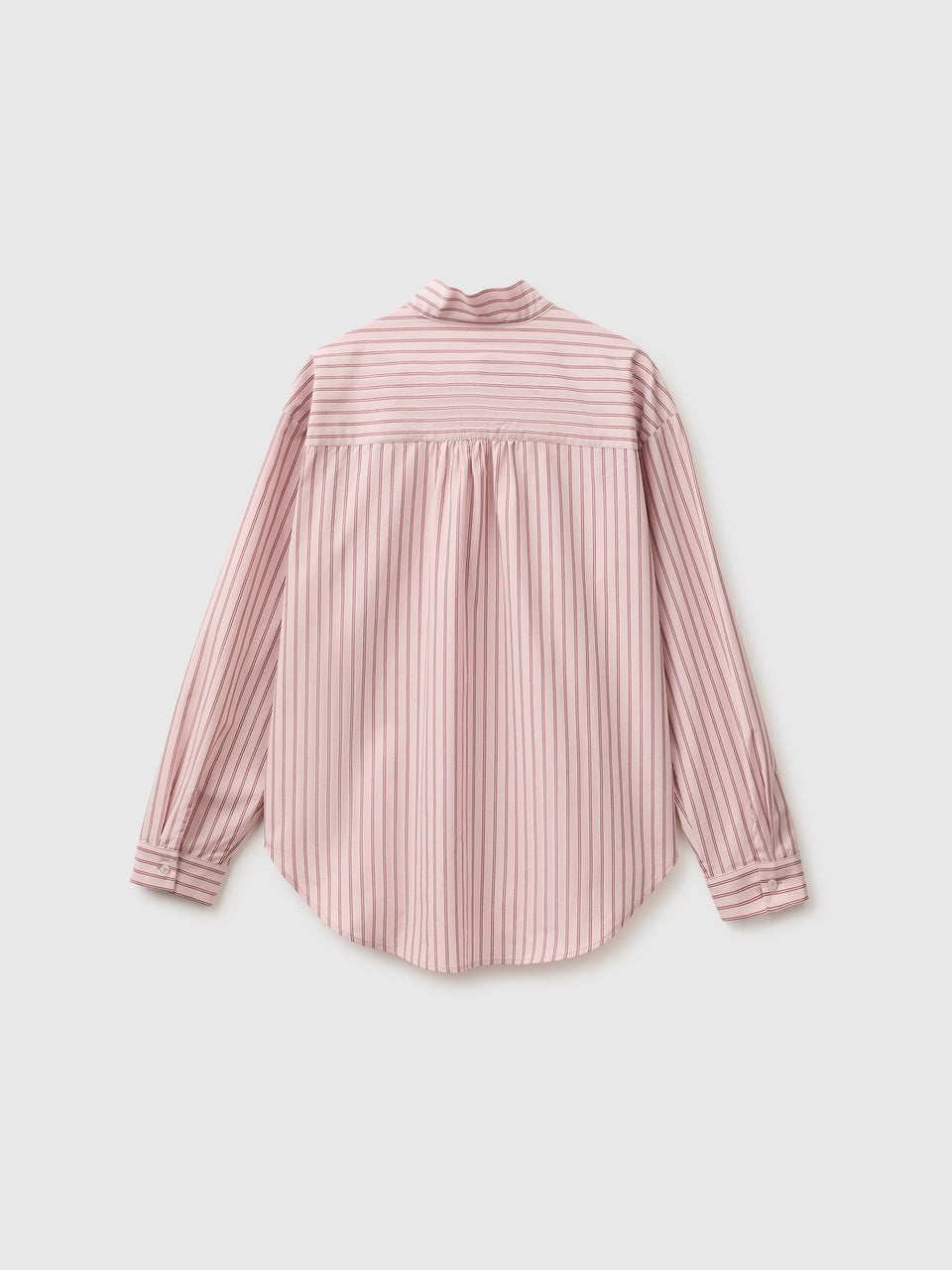 Camisa às riscas com um laço ao pescoço - ucb_image_BS