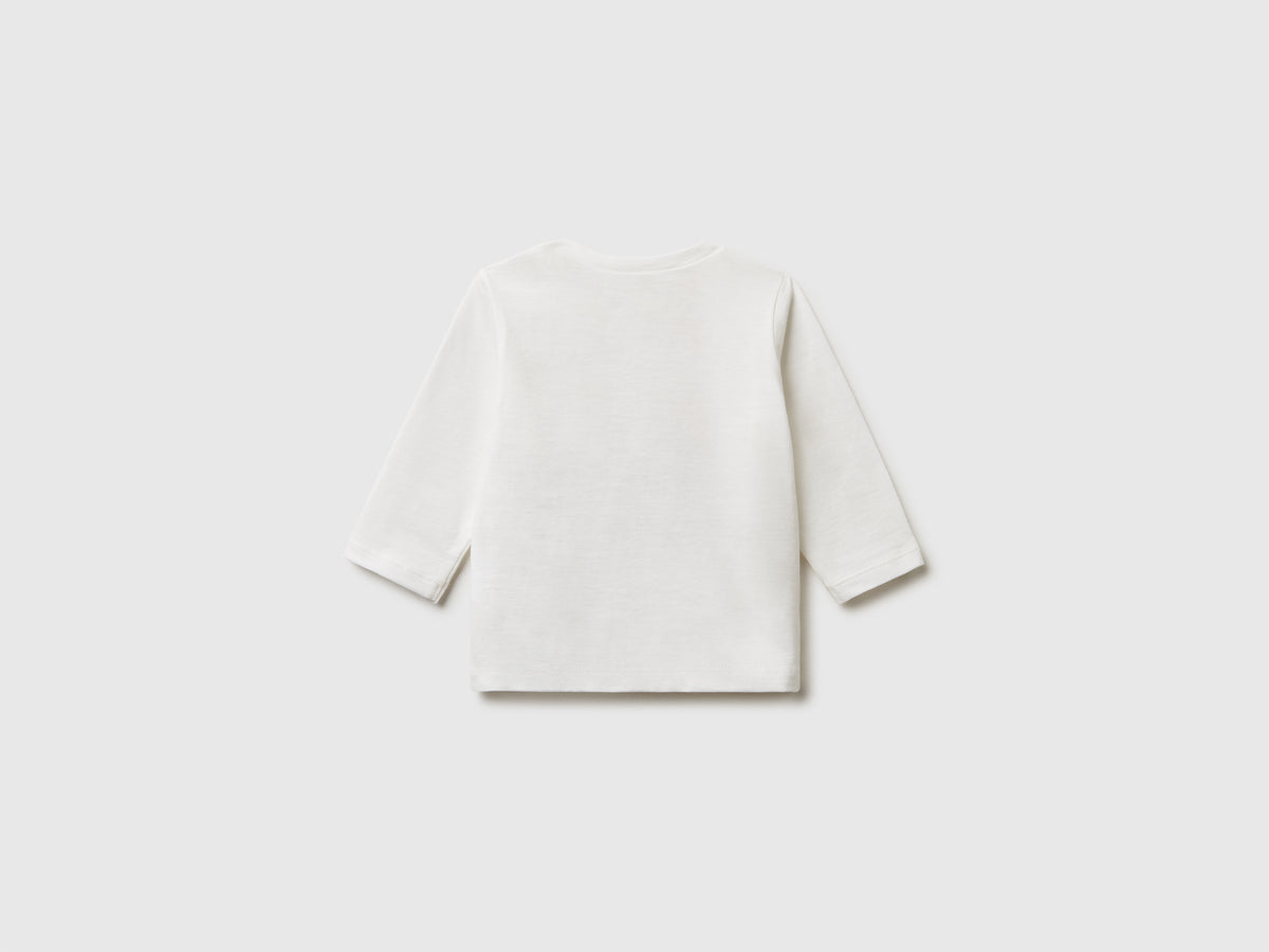 T-shirt com estampa em relevo - ucb_image_BS