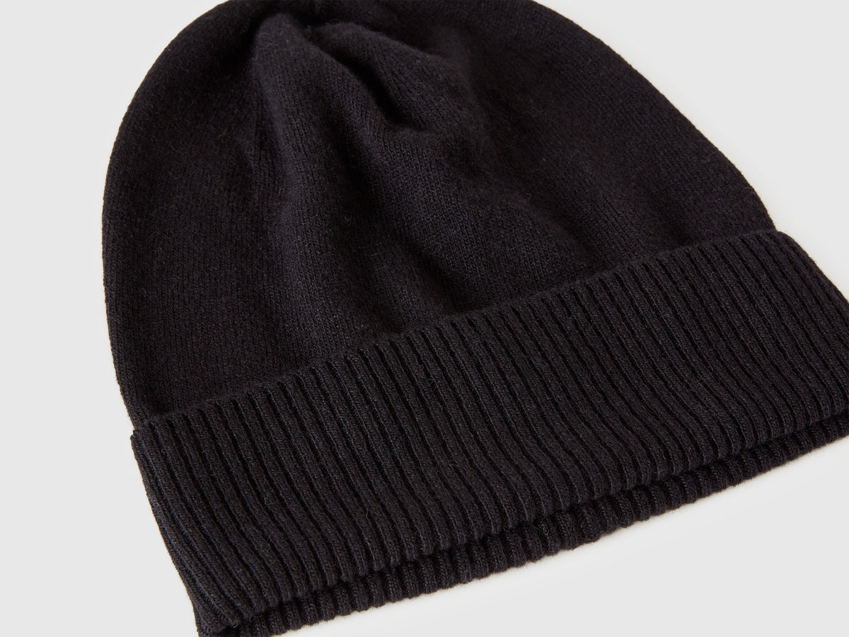 Gorro preto em pura lã Merino - ucb_image_DS1